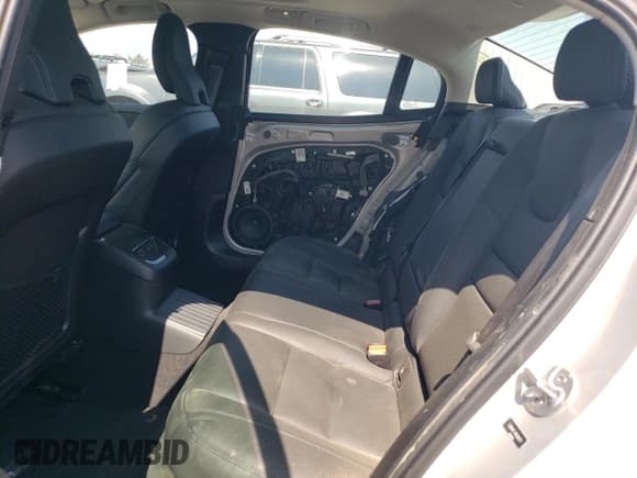 ✅ 2024 Volvo S60 Plus Dark Theme • VIN: 7JRH60FL1RG296171 • Lot: 71429464. Wystawiony na Copart z przebiegiem 3 178 mil. Bezpłatny archiwum sprzedaży aukcyjnych z USA i szczegółowy raport historii pojazdu na DreamBid. Zdjęcie 10.