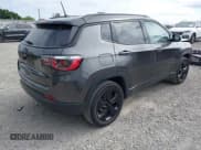 ✅ 2019 Jeep Compass Latitude • VIN: 3C4NJDBB6KT723835 • Lot: 43058624. Listed on IAAI with 135,030 mi. Free auction sales archive from the USA and detailed vehicle history report at DreamBid. Image 4.