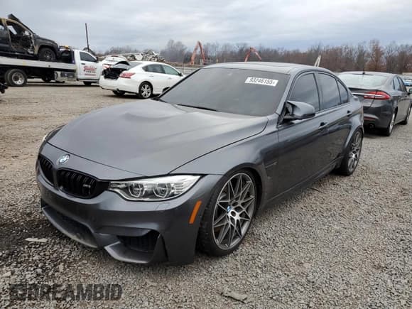 ✅ 2017 BMW M3 • VIN: WBS8M9C55H5G84671 • Лот: 93246155. Опубликован ранее на Copart с пробегом Не указан. Бесплатный доступ к архиву аукционных продаж из США и подробный отчёт об истории автомобиля на DreamBid. Изображение 1.