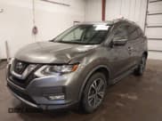 ✅ 2018 Nissan Rogue SL • VIN: JN8AT2MV6JW321752 • Лот: 42807808. Опубликован ранее на IAAI с пробегом 93 426 миль. Бесплатный доступ к архиву аукционных продаж из США и подробный отчёт об истории автомобиля на DreamBid. Изображение 6.