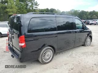 ✅ 2018 Mercedes-Benz Metris Passenger • VIN: WD4PG2EEXJ3482833 • Lot: 71000433. Wystawiony na Copart z przebiegiem 47 249 mil. Bezpłatny archiwum sprzedaży aukcyjnych z USA i szczegółowy raport historii pojazdu na DreamBid. Zdjęcie 3.