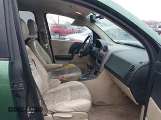 ✅ 2004 Saturn VUE V6 • VIN: 5GZCZ634X4S876278 • Lot: 41613259. Wystawiony na IAAI z przebiegiem 243 875 mil. Bezpłatny archiwum sprzedaży aukcyjnych z USA i szczegółowy raport historii pojazdu na DreamBid. Zdjęcie 5.