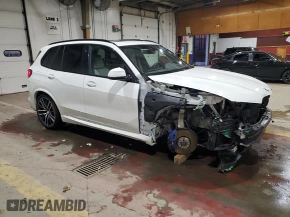 ✅ 2022 BMW X5 xDrive40i • VIN: 5UXCR6C04N9K42793 • Lot: 91638195. Wystawiony na Copart z przebiegiem 39 158 mil. Bezpłatny archiwum sprzedaży aukcyjnych z USA i szczegółowy raport historii pojazdu na DreamBid. Zdjęcie 4.