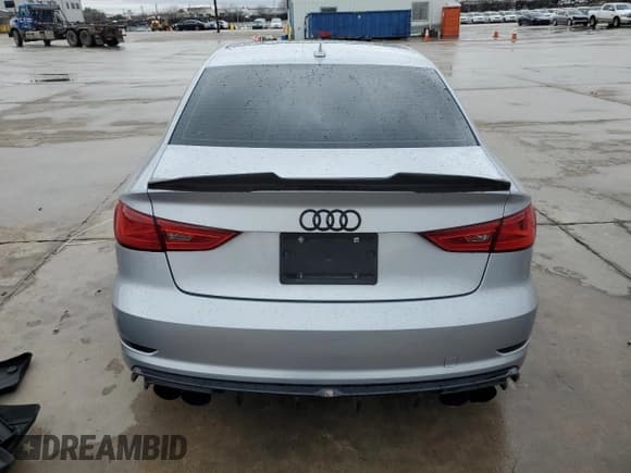 ✅ 2015 Audi S3 Premium Plus • VIN: WAUBFGFF9F1140513 • Lot: 44962985. Wystawiony na Copart z przebiegiem 123 410 mil. Bezpłatny archiwum sprzedaży aukcyjnych z USA i szczegółowy raport historii pojazdu na DreamBid. Zdjęcie 6.
