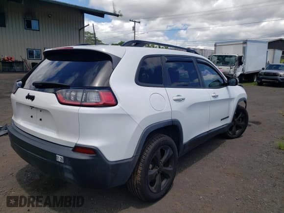 ✅ 2019 Jeep Cherokee Altitude • VIN: 1C4PJLLB1KD285457 • Лот: 68794885. Опубликован ранее на Copart с пробегом 55 100 миль. Бесплатный доступ к архиву аукционных продаж из США и подробный отчёт об истории автомобиля на DreamBid. Изображение 3.