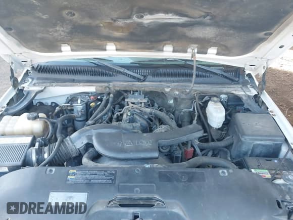 ✅ 2004 Chevrolet Suburban Z71 • VIN: 3GNFK16T94G279792 • Lot: 43573494. Listed on IAAI with 266,397 mi. Free auction sales archive from the USA and detailed vehicle history report at DreamBid. Image 10.