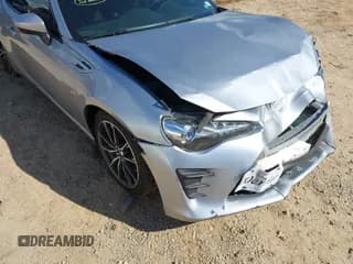 ✅ 2017 Toyota 86 • VIN: JF1ZNAA15H9703094 • Lot: 43356891. Listed on IAAI with 154,338 mi. Free auction sales archive from the USA and detailed vehicle history report at DreamBid. Image 6.