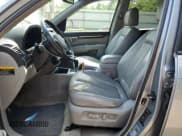 ✅ 2007 Hyundai Santa Fe SE • VIN: 5NMSH13E27H004804 • Lot: 63187264. Listed on Copart with 170,648 mi. Free auction sales archive from the USA and detailed vehicle history report at DreamBid. Image 7.