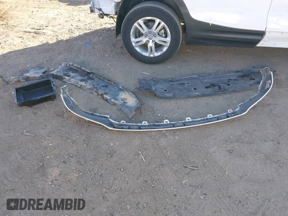 2017 Ram 1500 Big Horn с VIN 1C6RR7GT0HS596918, выставлен на аукционе IAAI как лот 43451036 с пробегом 197 015 миль миль и . История ставок и продаж доступна на DreamBid. Изображение 12.