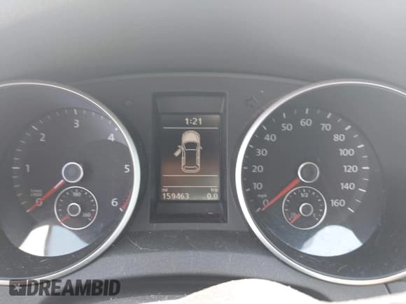 ✅ 2013 Volkswagen Golf TDI w/Sunroof & Nav • VIN: WVWNM7AJXDW050188 • Лот: 42613512. Опубликован ранее на IAAI с пробегом 159 463 миль. Бесплатный доступ к архиву аукционных продаж из США и подробный отчёт об истории автомобиля на DreamBid. Изображение 7.