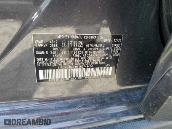 ✅ 2024 Subaru Crosstrek Limited • VIN: 4S4GUHM61R3749400 • Lot: 80182945. Listed on Copart with 8,636 mi. Free auction sales archive from the USA and detailed vehicle history report at DreamBid. Image 12.