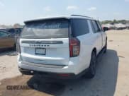 ✅ 2021 Chevrolet Suburban Z71 • VIN: 1GNSKDKD7MR160749 • Lot: 43247308. Wystawiony na IAAI z przebiegiem 87 831 mil. Bezpłatny archiwum sprzedaży aukcyjnych z USA i szczegółowy raport historii pojazdu na DreamBid. Zdjęcie 4.