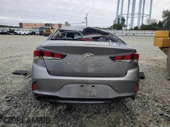 2018 Hyundai Sonata SE with VIN 5NPE24AFXJH682318, listed as a Copart auction lot 82054125 with 74,159 mi miles and Salvage title. Bid and sale history available at DreamBid. Image 6.