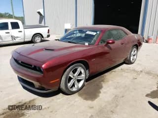 ✅ 2017 Dodge Challenger R/T • VIN: 2C3CDZBTXHH587171 • Lot: 44679293. Wystawiony na Copart z przebiegiem 55 132 mil. Bezpłatny archiwum sprzedaży aukcyjnych z USA i szczegółowy raport historii pojazdu na DreamBid. Zdjęcie 1.