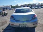 ✅ 2013 Acura TL • VIN: 19UUA8F24DA015379 • Лот: 43602441. Опубликован ранее на IAAI с пробегом 178 496 миль. Бесплатный доступ к архиву аукционных продаж из США и подробный отчёт об истории автомобиля на DreamBid. Изображение 16.