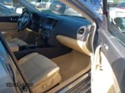 ✅ 2010 Nissan Maxima S • VIN: 1N4AA5AP9AC801512 • Lot: 42273277. Wystawiony na IAAI z przebiegiem 92 364 mil. Bezpłatny archiwum sprzedaży aukcyjnych z USA i szczegółowy raport historii pojazdu na DreamBid. Zdjęcie 5.