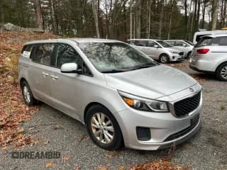 ✅ 2017 Kia Sedona L • VIN: KNDMA5C16H6284081 • Lot: 92944525. Wystawiony na Copart z przebiegiem 163 318 mil. Bezpłatny archiwum sprzedaży aukcyjnych z USA i szczegółowy raport historii pojazdu na DreamBid. Zdjęcie 1.