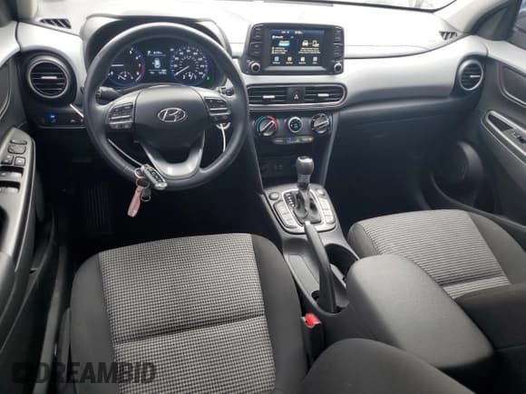 ✅ 2019 Hyundai Kona SEL • VIN: KM8K2CAA4KU323292 • Лот: 57544824. Опубликован ранее на Copart с пробегом 76 729 миль. Бесплатный доступ к архиву аукционных продаж из США и подробный отчёт об истории автомобиля на DreamBid. Изображение 8.