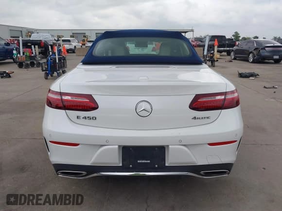 ✅ 2023 Mercedes-Benz E 450 • VIN: W1K1K5KB8PF208845 • Лот: 42120595. Опубликован ранее на IAAI с пробегом 13 441 миль. Бесплатный доступ к архиву аукционных продаж из США и подробный отчёт об истории автомобиля на DreamBid. Изображение 17.