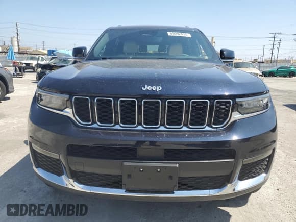 ✅ 2023 Jeep Grand Cherokee Limited • VIN: 1C4RJJBG3P8902447 • Lot: 69092415. Listed on Copart with 21,356 mi. Free auction sales archive from the USA and detailed vehicle history report at DreamBid. Image 5.