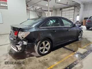 2014 Chevrolet Cruze 2LT z VIN 1G1PE5SB7E7429252, wystawiony jako Copart lot #89543125 z przebiegiem 195 739 mil mil oraz Szkoda całkowita • Salvage title. Historia ofert i sprzedaży dostępna na DreamBid. Obrazek 3.