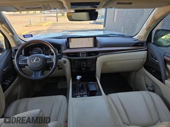 ✅ 2016 Lexus LX 570 • VIN: JTJHY7AX2G4195972 • Lot: 80693064. Listed on Copart with 44,295 mi. Free auction sales archive from the USA and detailed vehicle history report at DreamBid. Image 9.