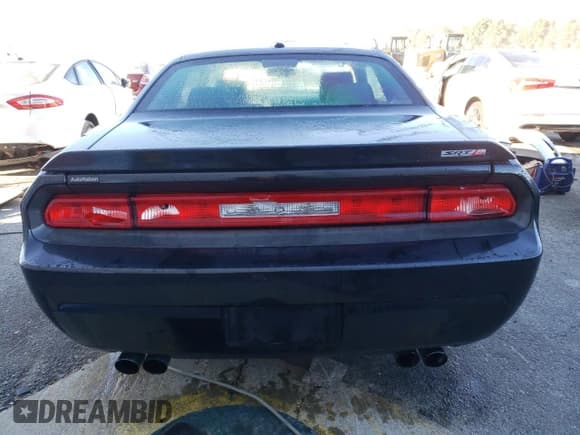 ✅ 2010 Dodge Challenger SRT-8 • VIN: 2B3CJ7DW0AH278915 • Lot: 74315243. Listed on Copart with 99,869 mi. Free auction sales archive from the USA and detailed vehicle history report at DreamBid. Image 6.