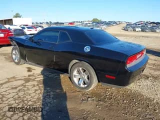 ✅ 2012 Dodge Challenger SXT • VIN: 2C3CDYAG1CH176670 • Lot: 41237080. Wystawiony na IAAI z przebiegiem 142 924 mil. Bezpłatny archiwum sprzedaży aukcyjnych z USA i szczegółowy raport historii pojazdu na DreamBid. Zdjęcie 3.