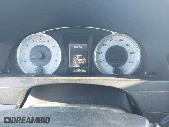 2016 Toyota Camry LE with VIN 4T1BF1FK0GU166104, listed as a IAAI auction lot 42978927 with 203,406 mi miles and . Bid and sale history available at DreamBid. Image 7.