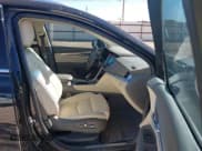 ✅ 2017 Cadillac XT5 Luxury FWD • VIN: 1GYKNBRS8HZ134718 • Лот: 43357786. Опубликован ранее на IAAI с пробегом 141 268 миль. Бесплатный доступ к архиву аукционных продаж из США и подробный отчёт об истории автомобиля на DreamBid. Изображение 5.