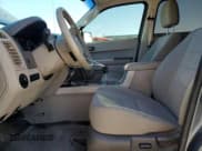 ✅ 2011 Ford Escape Hybrid • VIN: 1FMCU4K30BKC54584 • Lot: 42310875. Wystawiony na Copart z przebiegiem 106 259 mil. Bezpłatny archiwum sprzedaży aukcyjnych z USA i szczegółowy raport historii pojazdu na DreamBid. Zdjęcie 7.