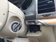 ✅ 2010 Lincoln MKZ • VIN: 3LNHL2JC0AR611108 • Lot: 42366257. Wystawiony na IAAI z przebiegiem 192 259 mil. Bezpłatny archiwum sprzedaży aukcyjnych z USA i szczegółowy raport historii pojazdu na DreamBid. Zdjęcie 11.