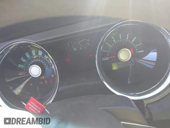 ✅ 2012 Ford Mustang Premium • VIN: 1ZVBP8AM4C5261141 • Lot: 43217325. Listed on IAAI with 129,419 mi. Free auction sales archive from the USA and detailed vehicle history report at DreamBid. Image 7.