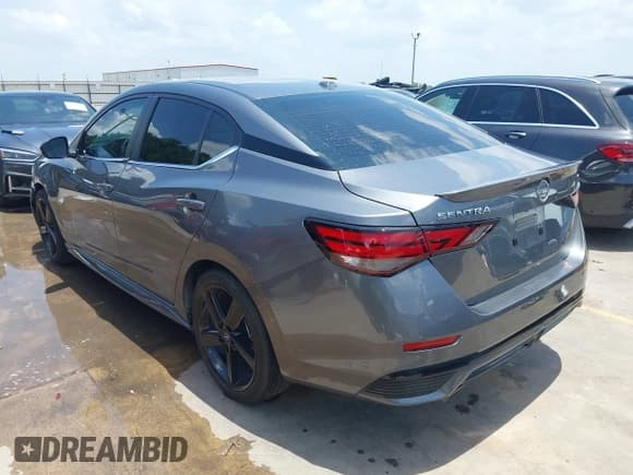 ✅ 2024 Nissan Sentra SR • VIN: 3N1AB8DV4RY262340 • Lot: 42421098. Listed on IAAI with 22,644 mi. Free auction sales archive from the USA and detailed vehicle history report at DreamBid. Image 3.