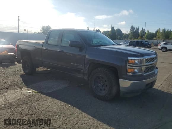✅ 2015 Chevrolet Silverado 1500 LT • VIN: 1GCVKREH2FZ203897 • Лот: 70710974. Опубликован ранее на Copart с пробегом 198 561 миль. Бесплатный доступ к архиву аукционных продаж из США и подробный отчёт об истории автомобиля на DreamBid. Изображение 4.
