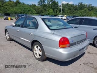 ✅ 2000 Hyundai Sonata • VIN: KMHWF25V6YA230099 • Lot: 43149531. Listed on IAAI with 118,678 mi. Free auction sales archive from the USA and detailed vehicle history report at DreamBid. Image 3.