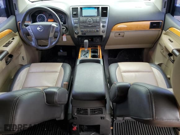 ✅ 2014 Nissan Armada Platinum • VIN: 5N1AA0NEXEN611343 • Лот: 71129855. Опубликован ранее на Copart с пробегом 96 639 миль. Бесплатный доступ к архиву аукционных продаж из США и подробный отчёт об истории автомобиля на DreamBid. Изображение 8.