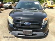 ✅ 2014 Ford Police Interceptor Utility • VIN: 1FM5K8AR9EGA70764 • Lot: 42287918. Listed on IAAI with 119,331 mi. Free auction sales archive from the USA and detailed vehicle history report at DreamBid. Image 6.