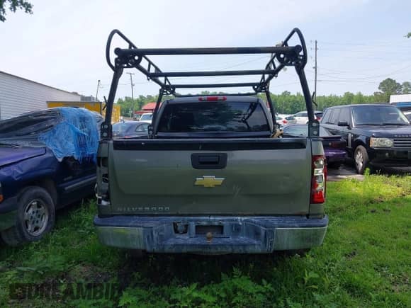 2008 Chevrolet Silverado 1500 Work Truck с VIN 1GCEC19X78Z163206, выставлен на аукционе IAAI как лот 42294995 с пробегом Не указан миль и . История ставок и продаж доступна на DreamBid. Изображение 16.