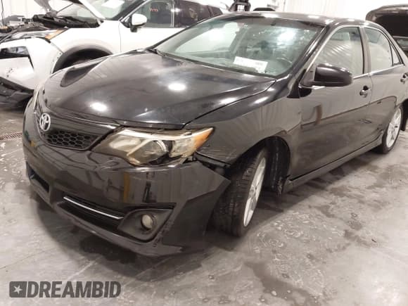 ✅ 2013 Toyota Camry LE • VIN: 4T1BF1FK5DU241147 • Lot: 43386877. Listed on IAAI with 171,375 mi. Free auction sales archive from the USA and detailed vehicle history report at DreamBid. Image 6.