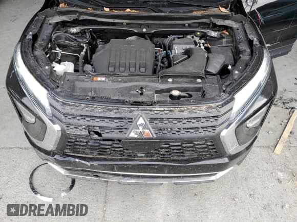 ✅ 2022 Mitsubishi Eclipse Cross SE • VIN: JA4ASWAA4NZ002310 • Lot: 81185455. Wystawiony na Copart z przebiegiem 79 735 mil. Bezpłatny archiwum sprzedaży aukcyjnych z USA i szczegółowy raport historii pojazdu na DreamBid. Zdjęcie 12.