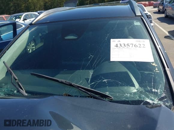 ✅ 2023 Toyota Corolla Cross XLE • VIN: 7MUEAAAGXPV065844 • Лот: 43357622. Опубликован ранее на IAAI с пробегом 43 099 миль. Бесплатный доступ к архиву аукционных продаж из США и подробный отчёт об истории автомобиля на DreamBid. Изображение 20.