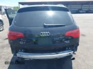 ✅ 2014 Audi Q7 S line Prestige • VIN: WA1DGAFE2ED007838 • Лот: 42602324. Опубликован ранее на IAAI с пробегом 165 734 миль. Бесплатный доступ к архиву аукционных продаж из США и подробный отчёт об истории автомобиля на DreamBid. Изображение 6.