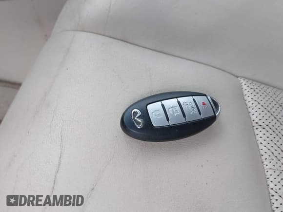 ✅ 2013 Infiniti JX35 • VIN: 5N1AL0MN3DC322066 • Lot: 43657112. Wystawiony na IAAI z przebiegiem 141 658 mil. Bezpłatny archiwum sprzedaży aukcyjnych z USA i szczegółowy raport historii pojazdu na DreamBid. Zdjęcie 11.