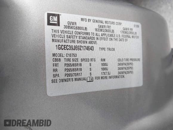 ✅ 2009 Chevrolet Silverado 1500 • VIN: 1GCEC39J69Z174643 • Lot: 42853730. Wystawiony na IAAI z przebiegiem 172 839 mil. Bezpłatny archiwum sprzedaży aukcyjnych z USA i szczegółowy raport historii pojazdu na DreamBid. Zdjęcie 9.
