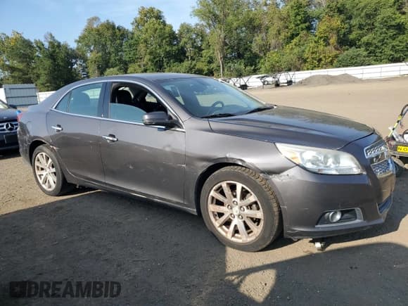 ✅ 2013 Chevrolet Malibu LTZ • VIN: 1G11H5SA2DF328614 • Lot: 82135415. Wystawiony na Copart z przebiegiem 166 935 mil. Bezpłatny archiwum sprzedaży aukcyjnych z USA i szczegółowy raport historii pojazdu na DreamBid. Zdjęcie 4.