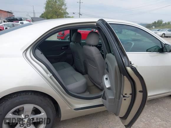 2015 Chevrolet Malibu LS with VIN 1G11A5SL7FF297143, listed as a IAAI auction lot 43285722 with 135,194 mi miles and . Bid and sale history available at DreamBid. Image 8.