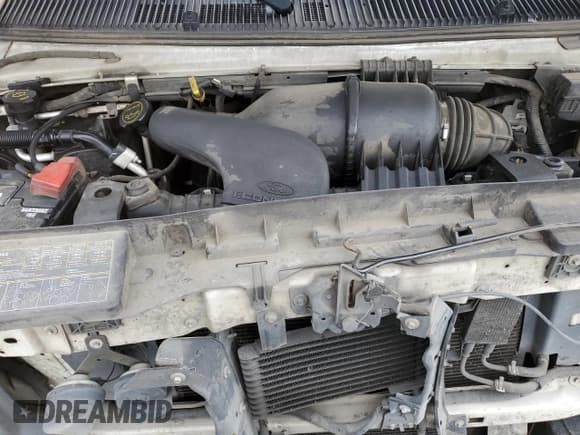 ✅ 2008 Ford Econoline Cargo Commercial • VIN: 1FTNE24W38DA88712 • Лот: 70711695. Опубликован ранее на Copart с пробегом 219 280 миль. Бесплатный доступ к архиву аукционных продаж из США и подробный отчёт об истории автомобиля на DreamBid. Изображение 12.