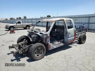 ✅ 2003 Chevrolet Silverado SS • VIN: 2GCEK19N631345529 • Лот: 59721905. Опубликован ранее на Copart с пробегом Не указан. Бесплатный доступ к архиву аукционных продаж из США и подробный отчёт об истории автомобиля на DreamBid. Изображение 1.