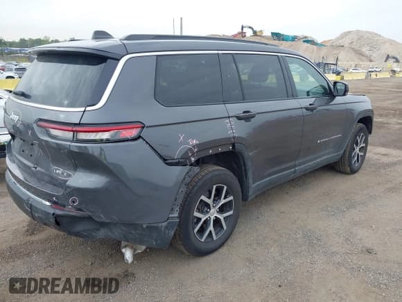 ✅ 2024 Jeep Grand Cherokee Limited • VIN: 1C4RJKBG1R8514173 • Lot: 43253334. Listed on IAAI with 13,989 mi. Free auction sales archive from the USA and detailed vehicle history report at DreamBid. Image 4.